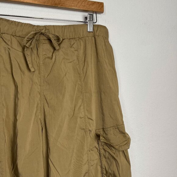 Lululemon Filbert Tan Lightweight Adjustable Mid-Rise Cargo Pants Women's Large - Picture 3 of 6